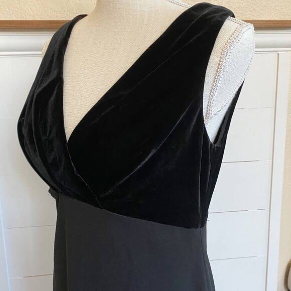 Calvin Klein VELVET Scuba‎ Midi Dress Black Plunge V-Neck Sheath Sleeveless 6 - Picture 5 of 14